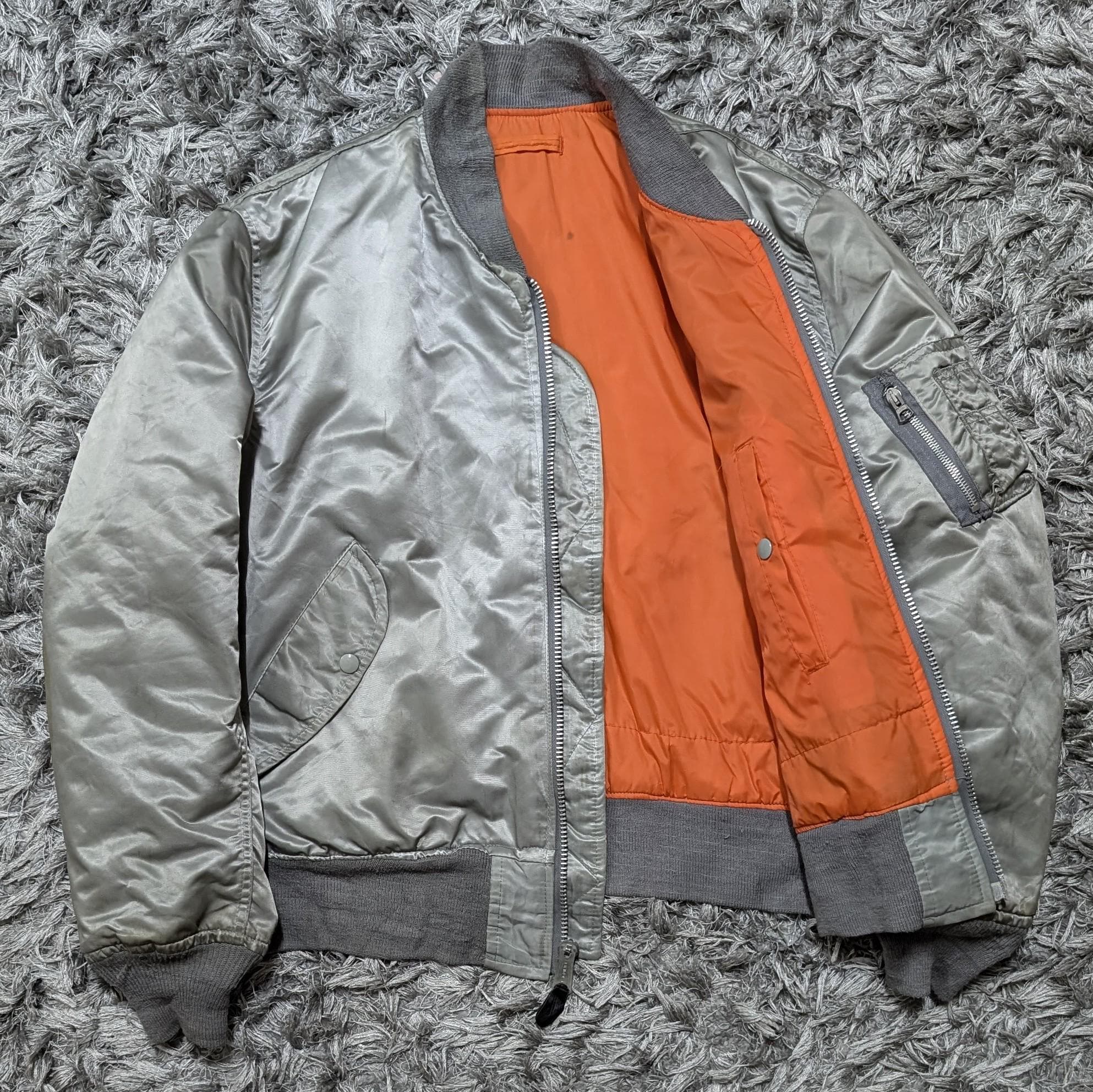 Vintage Corinth Mfg Co Ma-1 Flight Jacket Fiber Fill Bombers Vintage Corinth Mfg Co Ma-1 Flight Jacket Fiber Fill Bombers