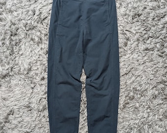 Pantalon décontracté Lemaire Uniqlo, bleu-vert stretch (Taille 26-32)