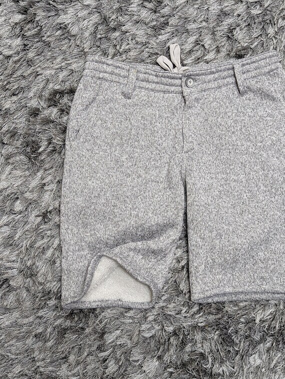 Vintage Karl Kani King of Blavk Sherpa Fur Lined Sweat Shorts, Y2K Heather Grey Fleece Hip Hop Bottoms Japan Size S US 30 View 4