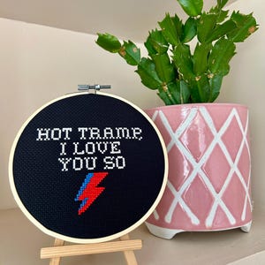 Hot Tramp David Bowie Cross Stitch lyrics