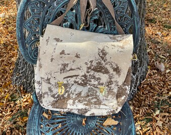 Distressed Vintage Leather Messenger Style Bag, Backpack/Shoulder Bag, Outside pocket, Removable inside Zippered pouch, Perfect Bag