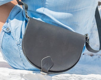 Womens medium black leather saddle crossbody purse, handmade in Greece - KYANIA