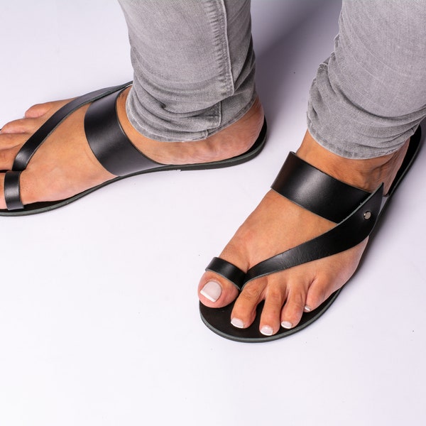 Black leather sandals, ancient greek style sandals, toe ring flat slide sandals, women summer shoes - KYANIA