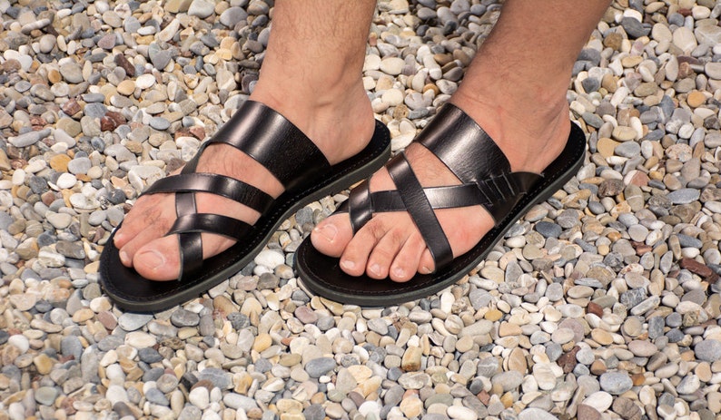 human premium shoes slides