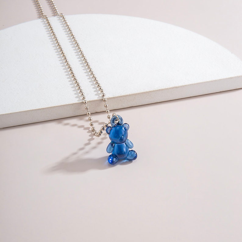 Minimalist Bear Pendant Beaded Necklace