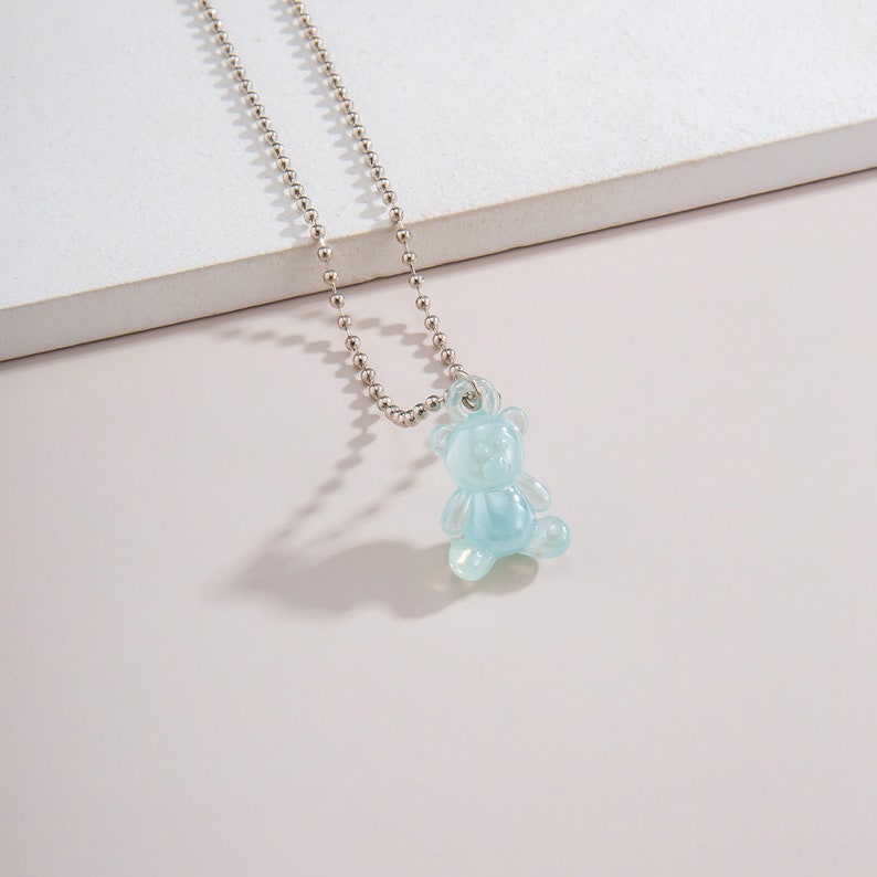 Minimalist Bear Pendant Beaded Necklace