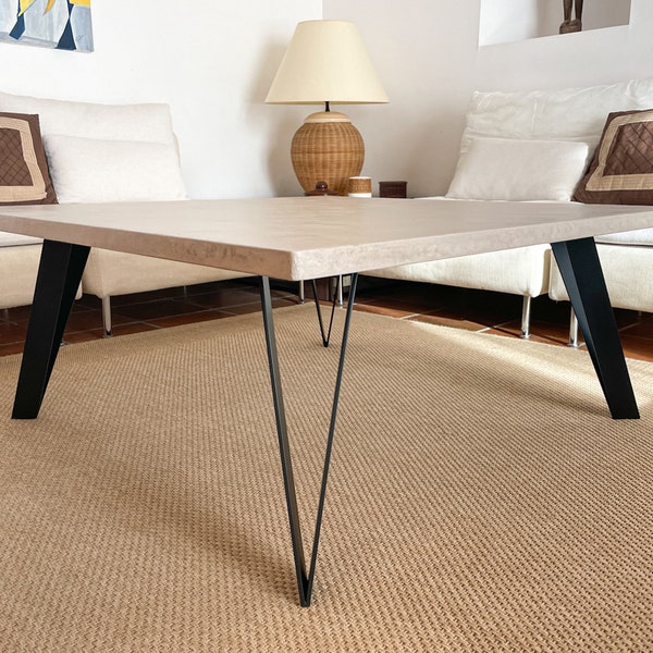 Table basse béton ciré Pieds Acier cavaliers (petits formats)