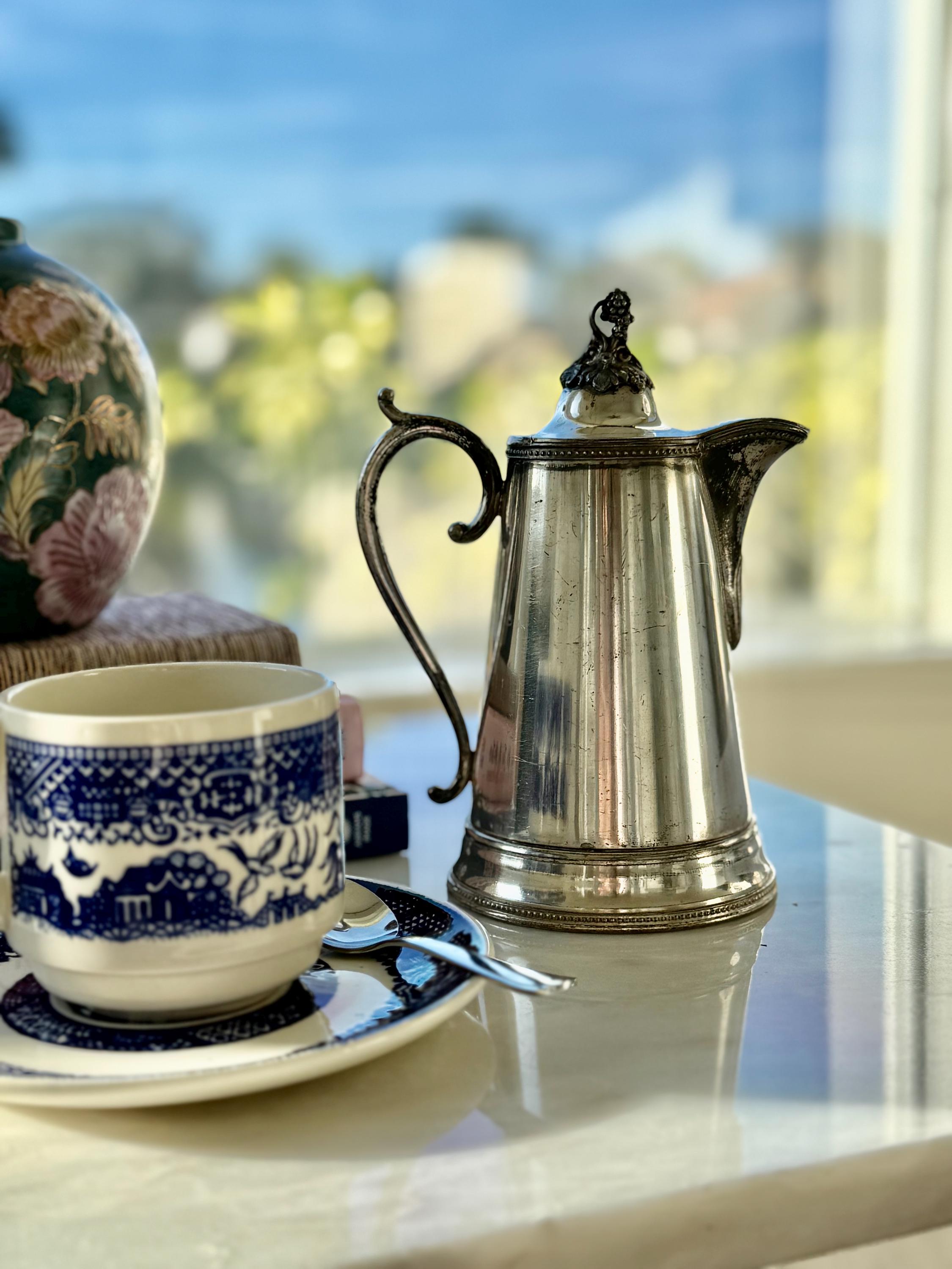 【MERIDEN】神話モチーフのティーポット / 高杯【シルバープレート】 Meriden Tea Pot - Etsy