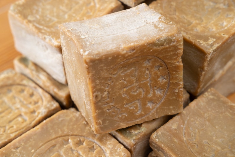 Pure Aleppo Soap Bar, Traditional Made, Zero Waste, Good for All Skin,  Hand Crafted, Vegan Turkish Soap, Natural Ingredients