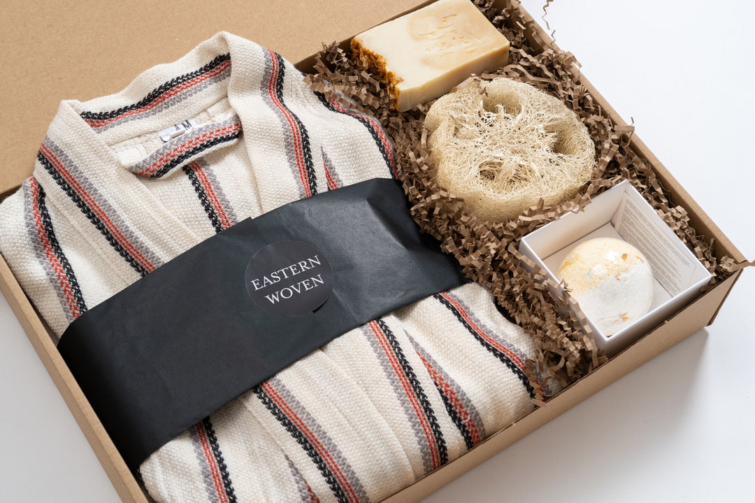 Personalized Robe Gift Box, Self Care Package for Her, Loungewear Gift