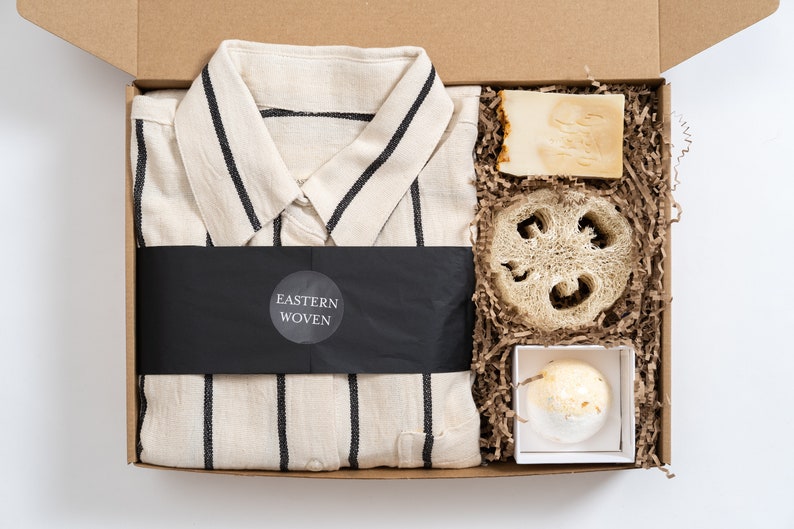 Pajamas Gift Set, Linen Loungewear Short Set, Christmas Gift Box, Striped Housewear for Gift, Girlfriend Gift Ideas, Pajamas for Bridesmaids