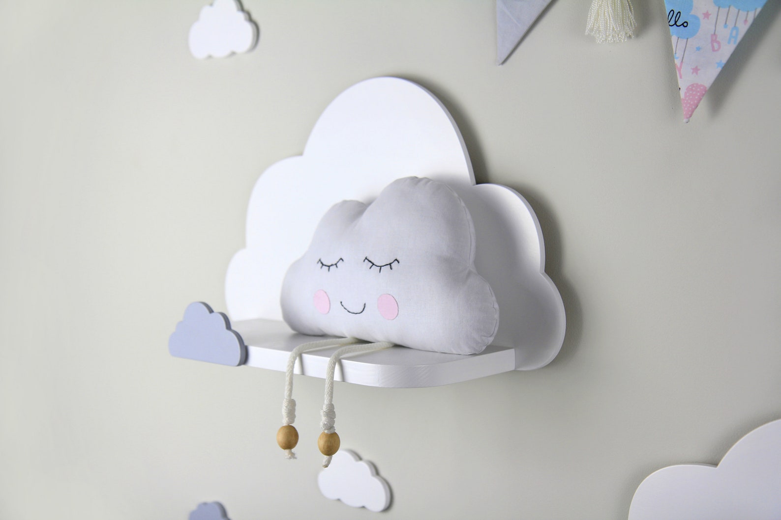W&R Happy Cloud Shelf main image 0