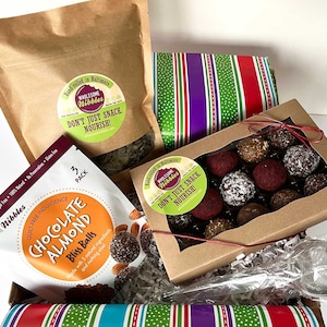 Organic Tea Gift Box of Vegan Truffles/Bliss Balls, Tea & Tea Infuser. Gluten-free, Sugar-free, Tea Gift Basket, Father's Day Gift Basket