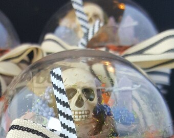Creepy Crawly - Handmade Halloween Mason Jar Diorama for Gift Giving