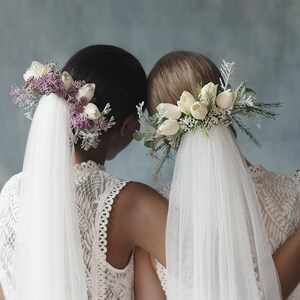 Realistic Flower Veil with Garter, Boho Bridal Hair Comb and Lace Fingertip Veil Handmade, Ready to Ship, OOAK The Euna by Flavelle & Co image 2