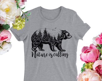 T-shirt La nature appelle l'ours : T-shirt de randonnée et de camping en plein air