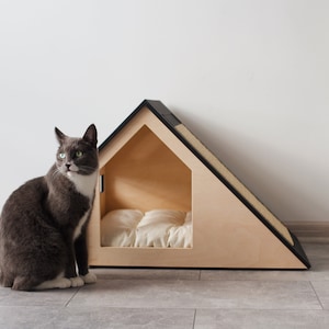 Modern cat house with changeable scratcher/cat bed/cat pillow/wooden cat house/cat kenne/cat furniture/cat cave/cat scratching image 4