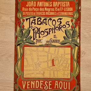 Plaque publicitaire portugaise vintage en émail - Plan de Lisbonne pour magasin de tabac - Art nouveau, vers 1910