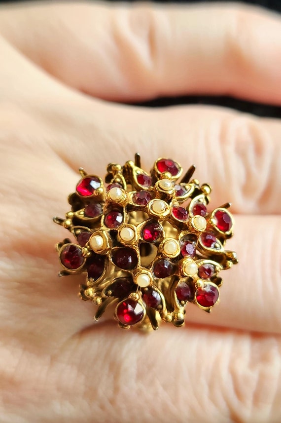 FLORENZA- Vintage Faux Red Ruby/ Pearl Ring