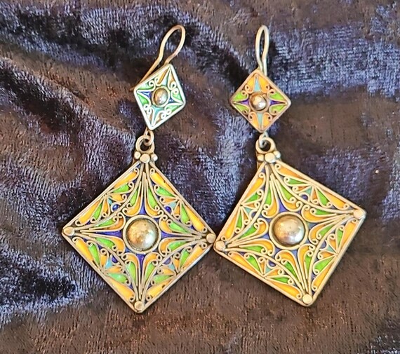 Beaucoup Double Diamond Earrings_Moroccan