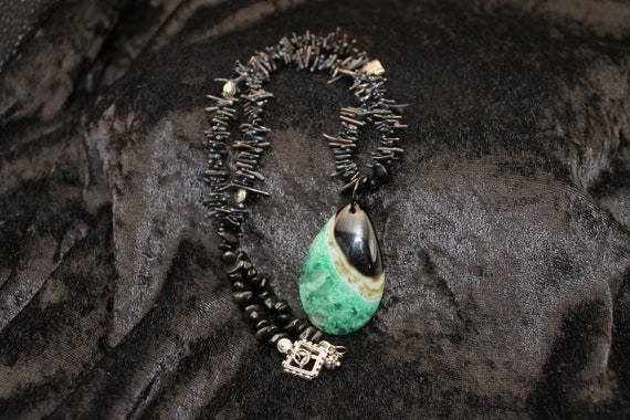 Beaded Necklace with Green Black Pendant - image 2