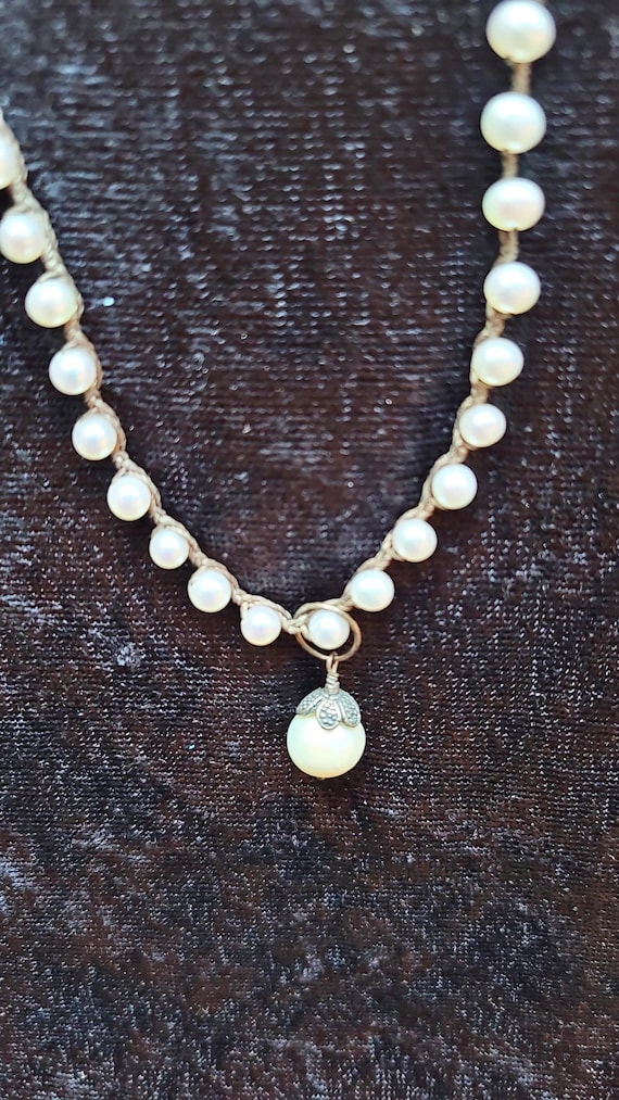Romantic Pearl Drop Necklace