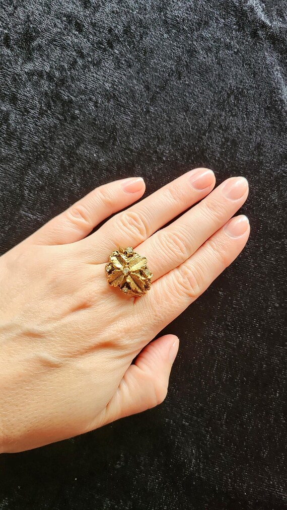 Timeless Golden Leaf & Faux Diamond Ring [Size 9] 