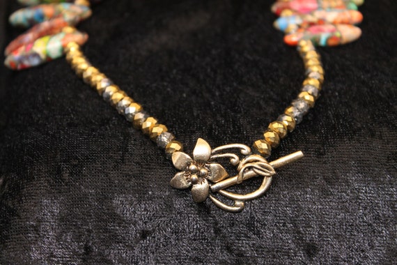 Multi-Colored Beaded Necklace - image 4