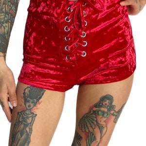 Daisy duke outlet hot pants