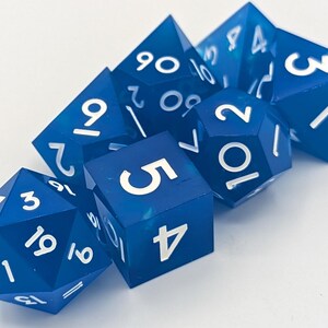 Quest Color Changing Sharp Edge Dice Set