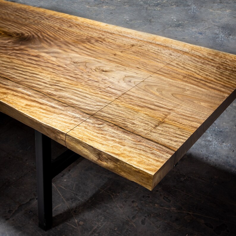 Live Edge Black Walnut Expandable extendable Dining Table, a true centerpiece for any dining space! Having the ability to increase or decrease the length of table as needed was a true game changer when it came to live edge tables.