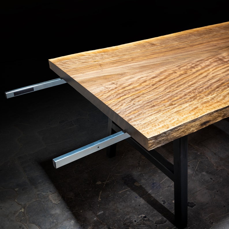 Live Edge Black Walnut Expandable extendable Dining Table, a true centerpiece for any dining space! Having the ability to increase or decrease the length of table as needed was a true game changer when it came to live edge tables.