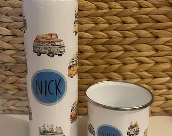 Personalisierte Camper Van & Emaillebecher Set: Abenteuer Geschenk