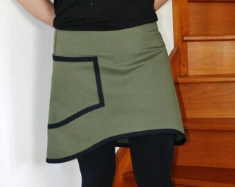 Khaki and black asymmetric short skirt with Pocket