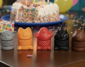 Critter family of 5 minis, colorful and fun spinning fidget toys