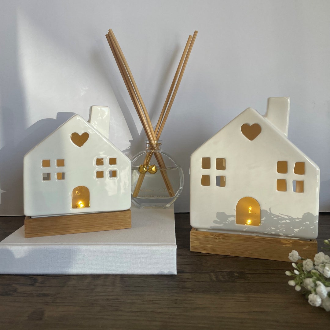White Wooden and Ceramic Light up Houses LED Prelit Ceramic House Home