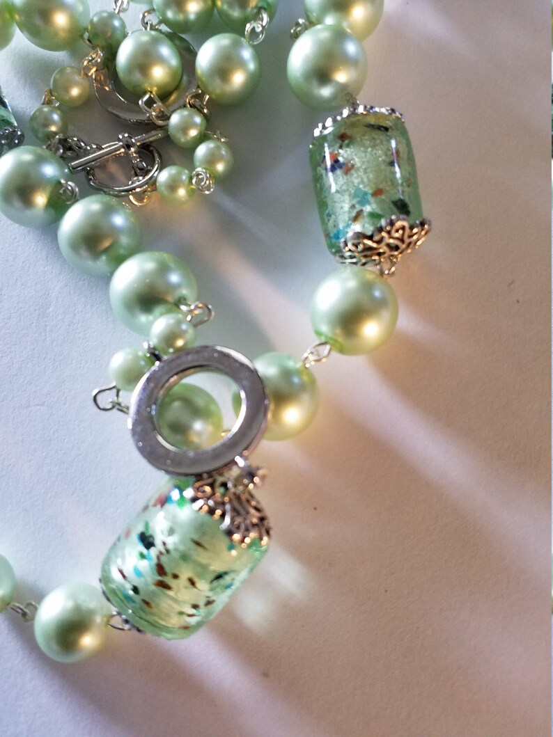 Stretch bracelet. Spring Green Glossy finish faux pearl Y Necklace Drop earrings with whoops