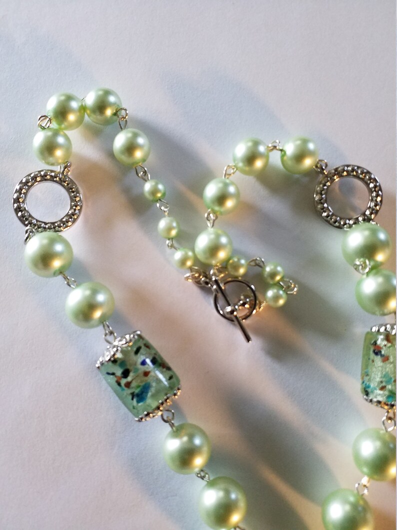Stretch bracelet. Spring Green Glossy finish faux pearl Y Necklace Drop earrings with whoops