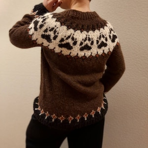 Fair isle knit sweater, Lettlopi wool sweater, Wilderness Paws sweater, Lopapeysa, Icelandic knit sweater, Dog Paws sweater, Made to order