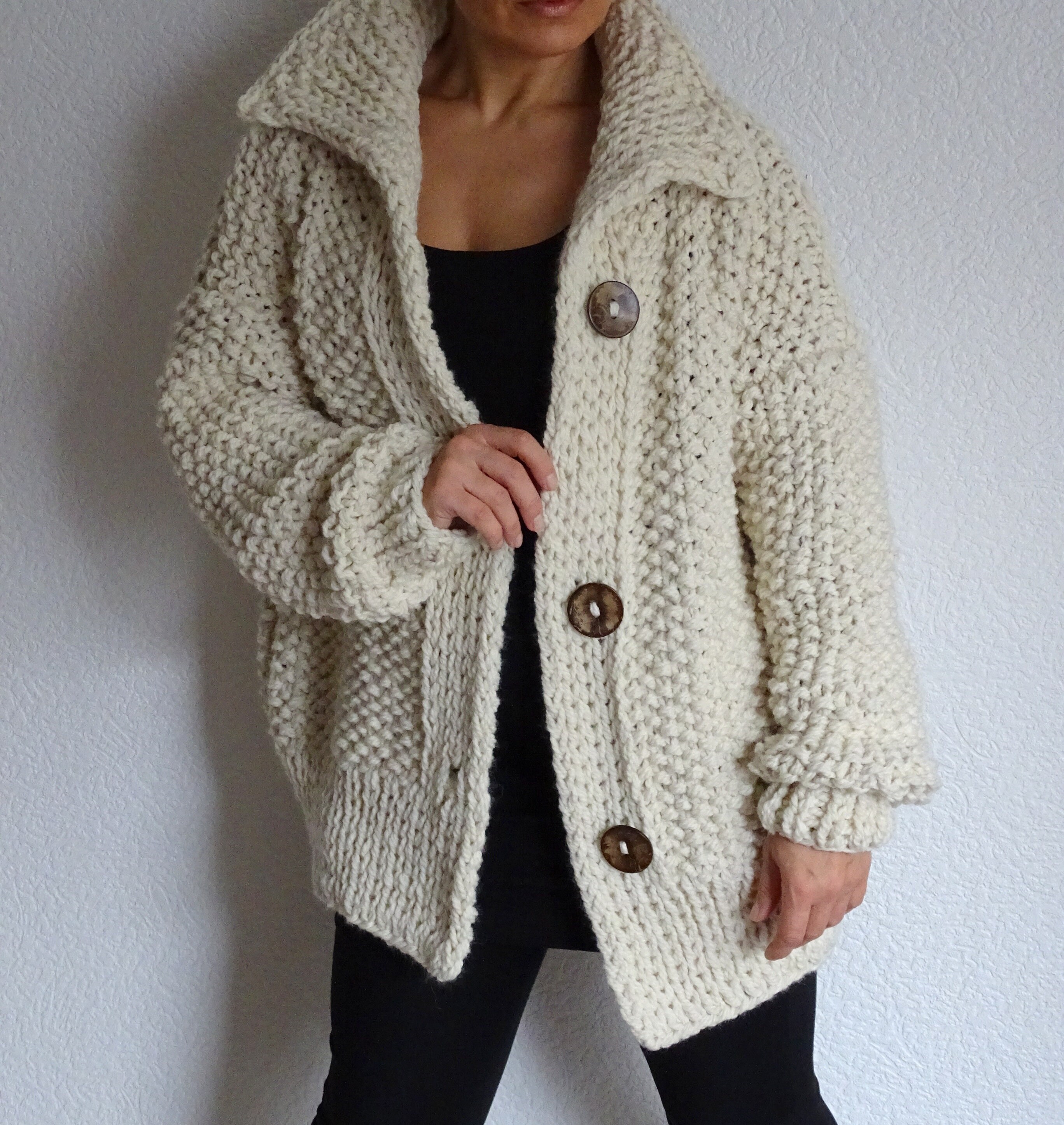 ConekkosStudio Off White Oversized Loose Knit Cardigan Chunky Knit Knit Sweater Oversized Knit Sweater Oversized Cardigan Alpaca Wool Cardigan
