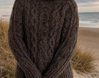 Brown Tweed Cable Knit Turtleneck Sweater, Oversized Alpaca Wool Pullover, Chunky Aran Fisherman Jumper