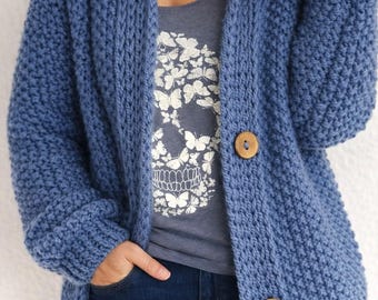 Blauw oversized gebreid vest | Handgemaakte dikke trui van wol en alpaca | Duurzame mode voor dames