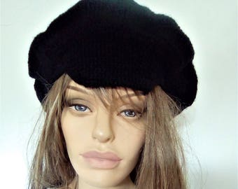 Black crochet hat, gift for her, round beanie with cap, women handmade, boho rastafari style, elegant head fashion accessory, parisian style