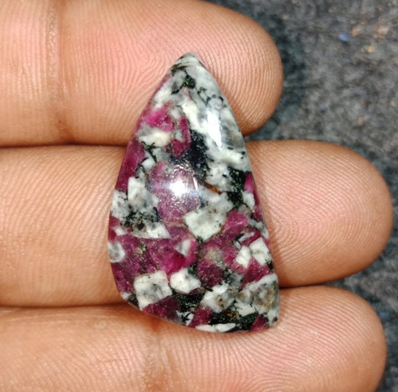 Natural Eudialyte Cabochons For Jewelry making Loose stone 23 Ct {29 X 16} mm 3376