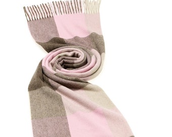 Wrap - Stole - Shawl - Sledmore - Pink/Fawn