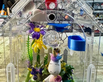 House Shaped Unicorn Flamingo Yoga, Hides, Clear Jumping Spider Enclosure Cross Ventilation Feed Hole, Front Opening, 3.15"x3.15"x5.6"