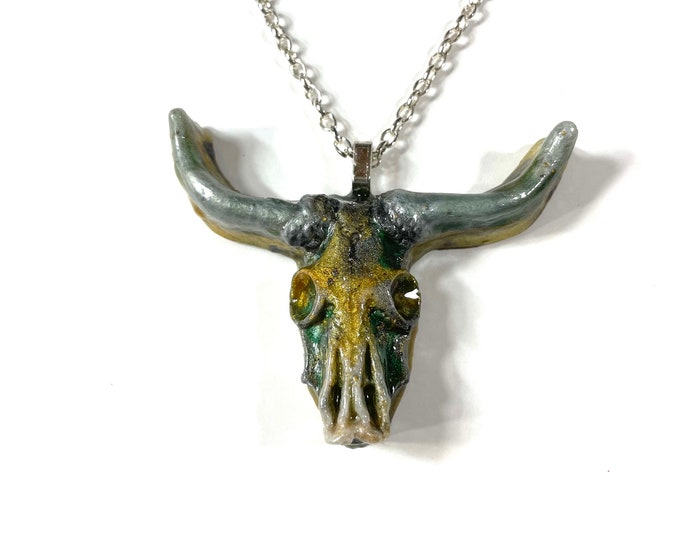 LARGE 3" 3D Resin Longhorn Bull Skull Buffalo Pendant, Native American Totem, Gift Boxed