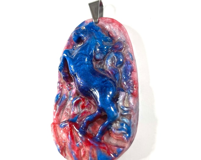 Resin 3D, Red, White, Blue Patriotic Pearlized Equestrian Horse Lover Rearing Mustang Pendant Necklace