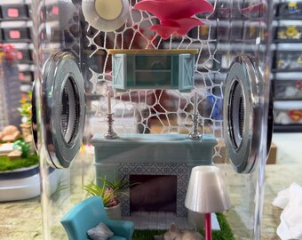 House Furniture Shelf Fireplace Plants Hides, Jumping Spider Enclosure, Dual Silver Vents, Feed Hole w Stopper, 5x5x9 Bottom Opening