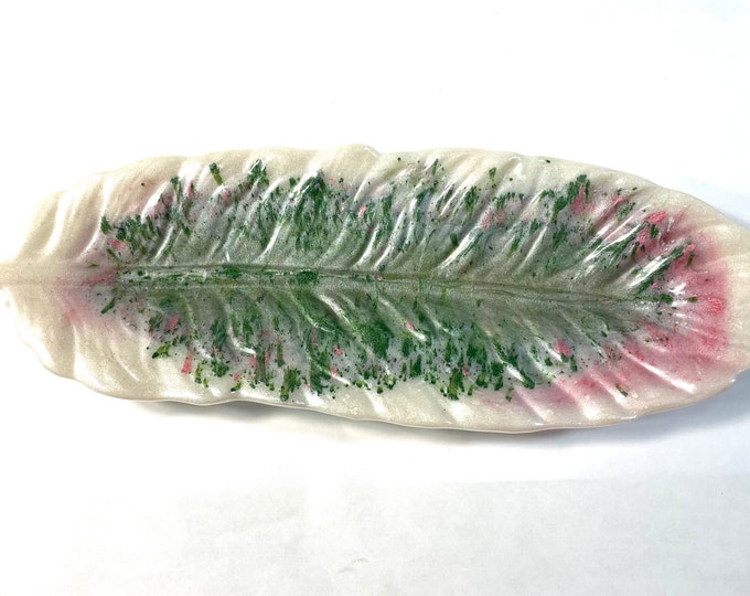 CUSTOM Available Nature Leaf Trinket Tray, Dish, Catchall, Pearlized White with Green, Pink 9.2x3.2 Inch, Resin Handmade & Painted